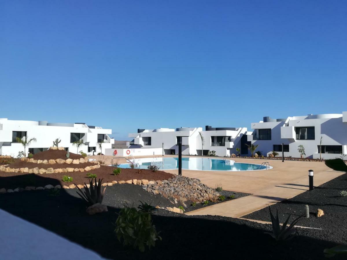 Marta & Lorenzo Apartment. Fuerteventura * La Oliva